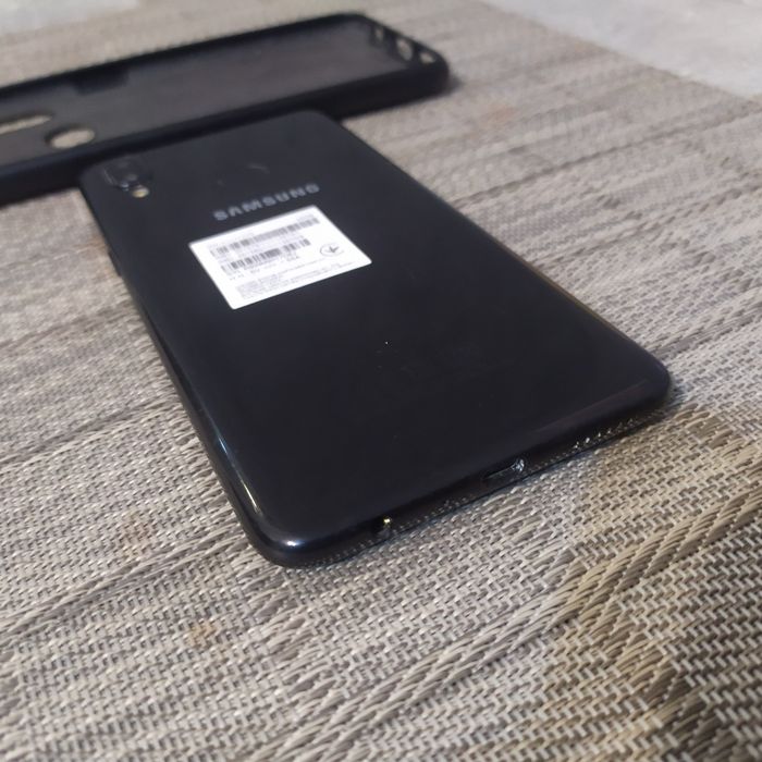 Телефон Samsung galaxy A10S б/в в гарному стані