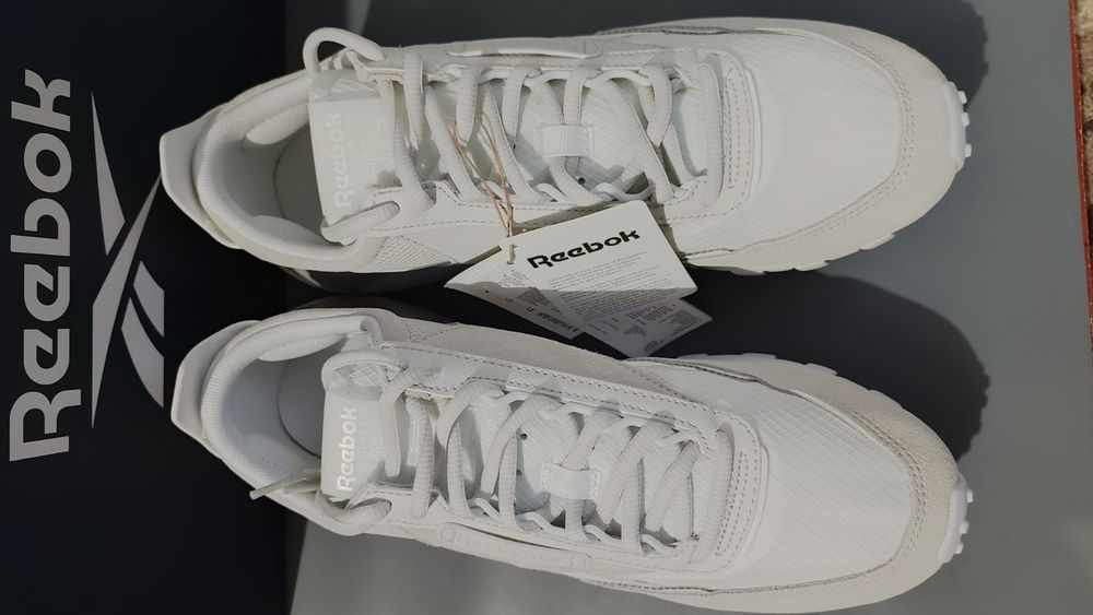 Кросівки Reebok legacy