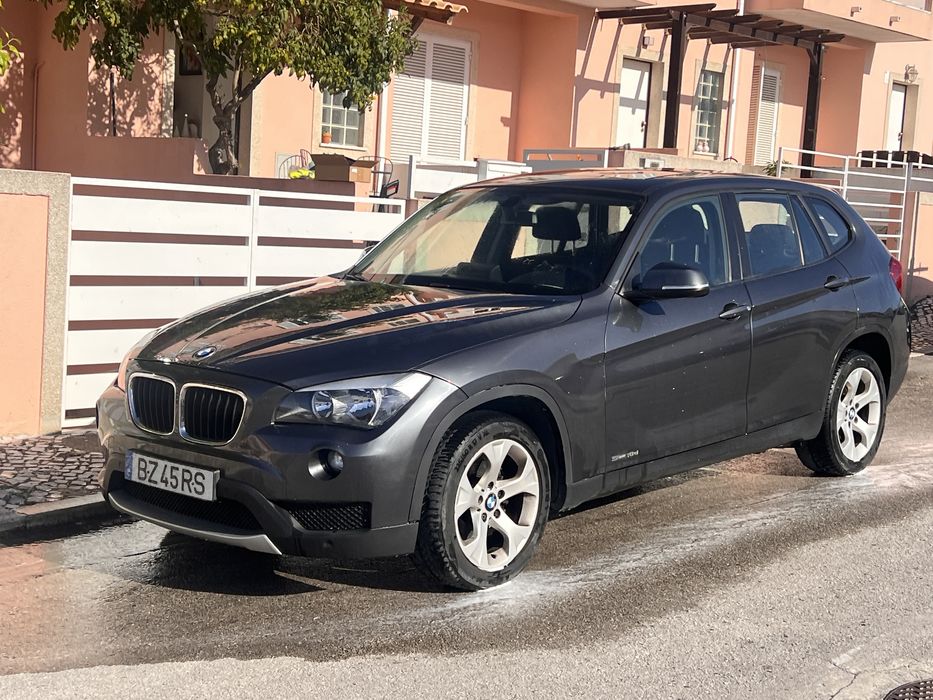 BMW X1 sDrive 18d Lounge 2013
