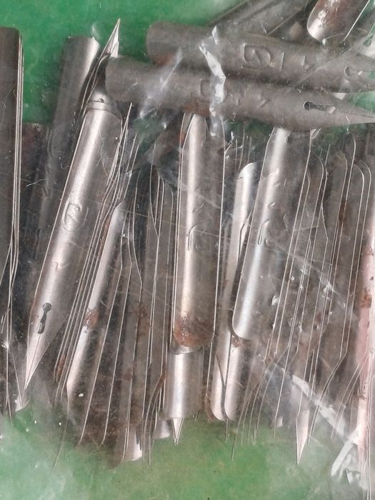 Каллиграфия.Перья  СССР.б/у. 100 шт.#41