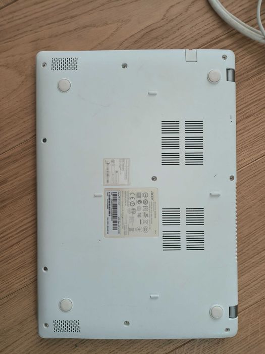 Acer Aspire V3-371 | i5 | 8GB RAM | SSD | Windows 10 | Tanio!