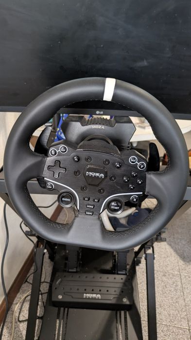 Vendo Setup MOZA R5 sem cadeira