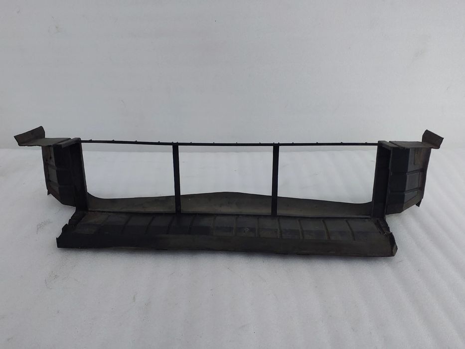 Plástico genérico MERCEDES-BENZ Classe A (W176)
