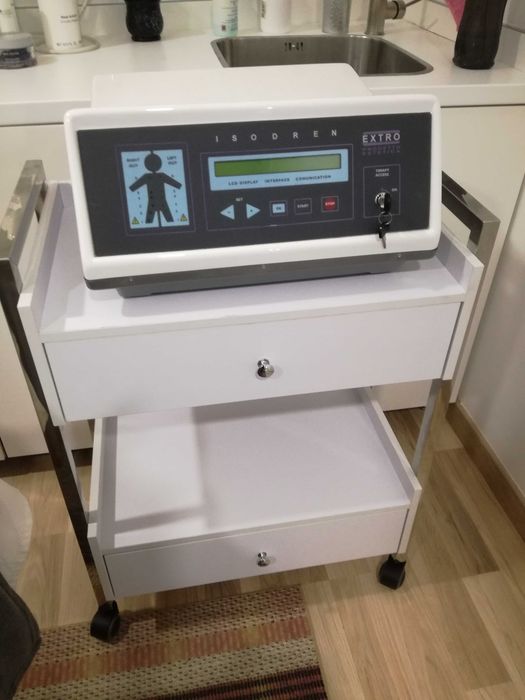 Electroestimulação Profissional Italiano com 12 prog corpo e rosto
