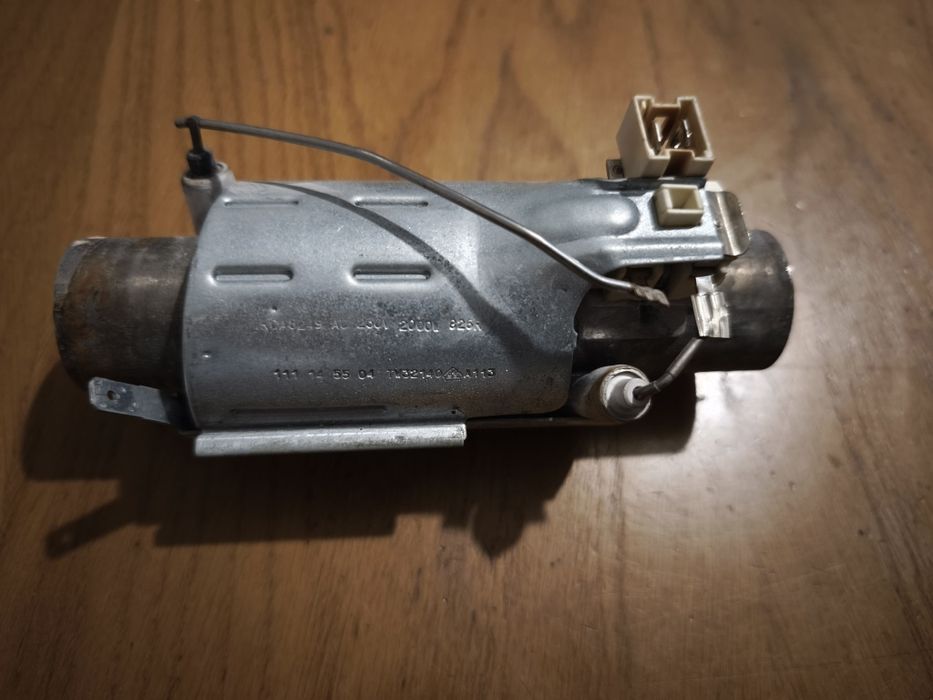 Grzałka wody , moc 2000 watt używana  średnica na wąż