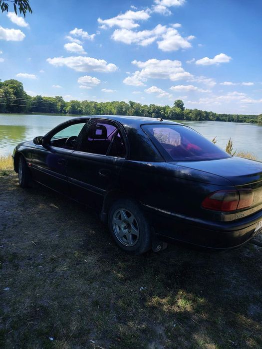 Продам надёжный автомобиль