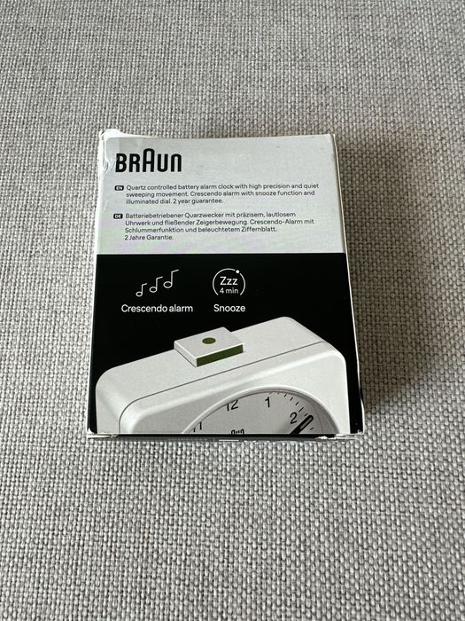 Braun BC03W - klasyczny zegar, budzik