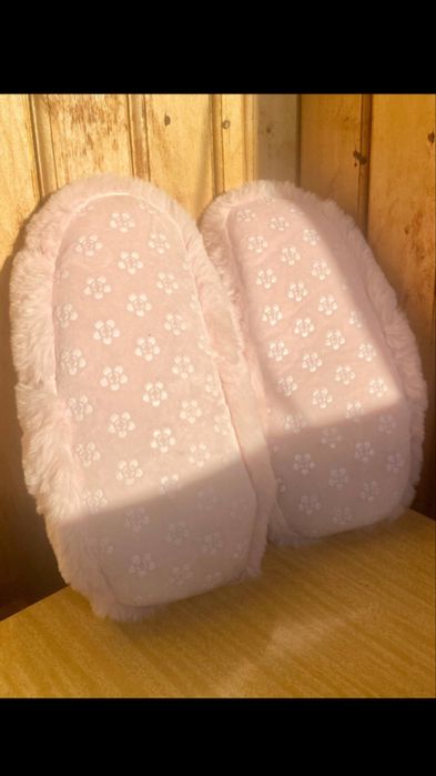 Оригінальні тапочки Warmies, теплі капці хутряні рожеві жіночі