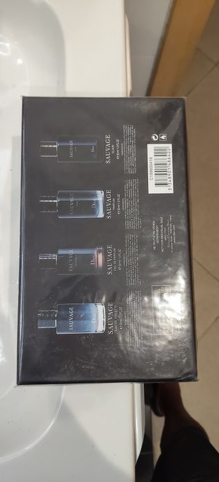 Caixa de perfumes Dior