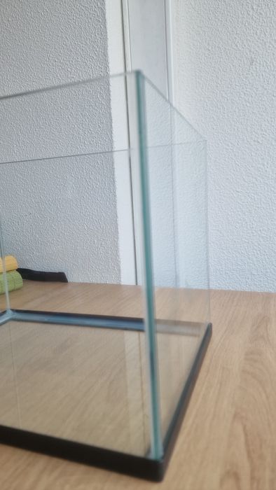 Vendo.   Aquário