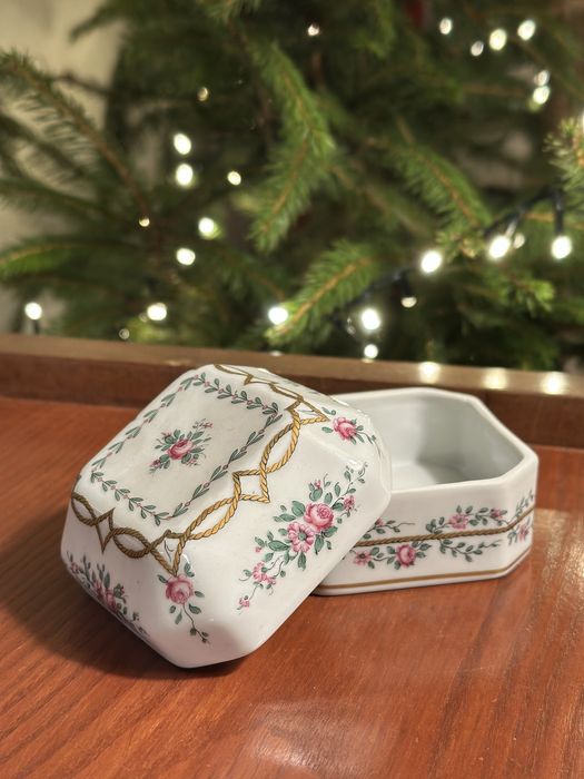 Caixa com Tampa Vista Alegre – Porcelana Comemorativa 1987