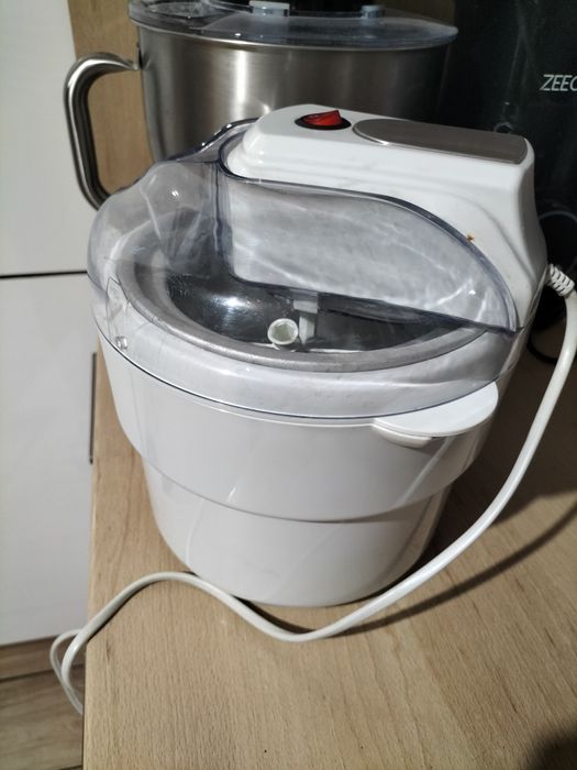 Maszyna do robienia lodów