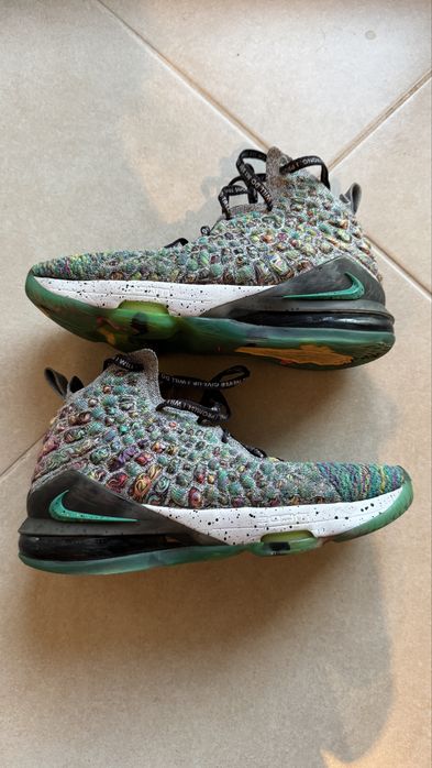 Tenis Basket Nike Lebron XVII
