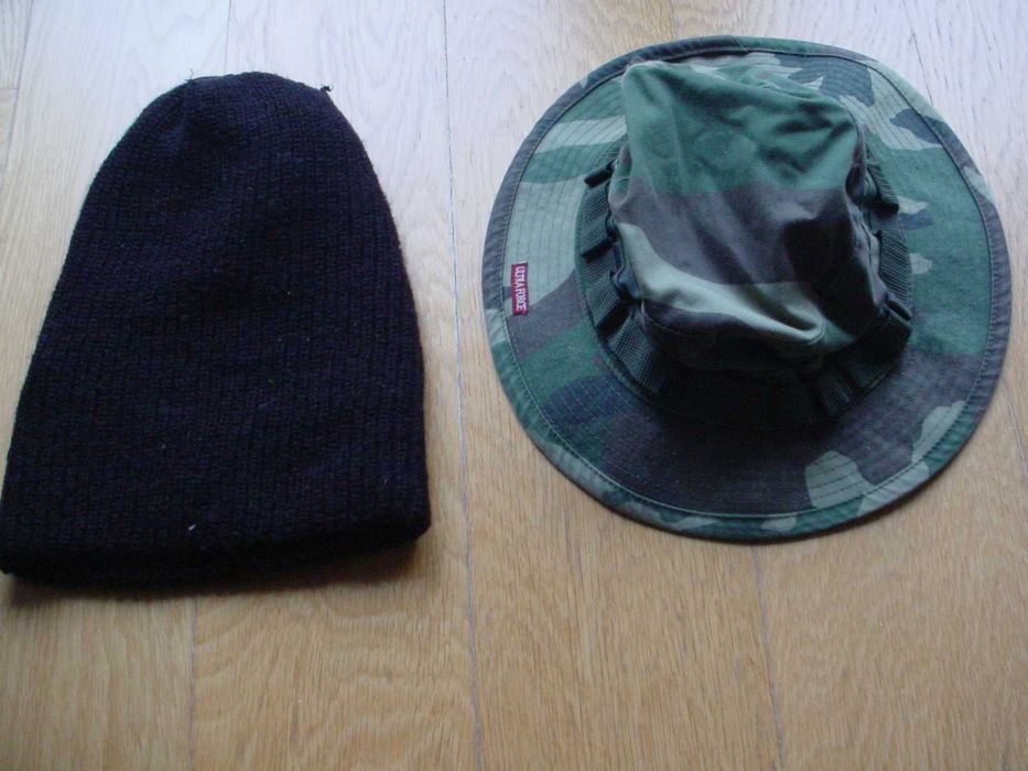Chapeu de abas ,militar, original.