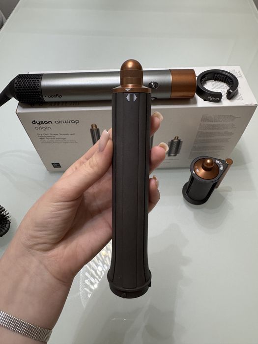 Dyson Airwrap Origin + Etui.