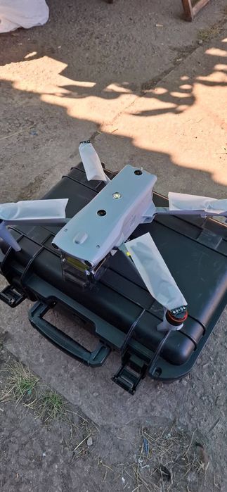 Квадрокоптер Autel EVO MAX 4T
