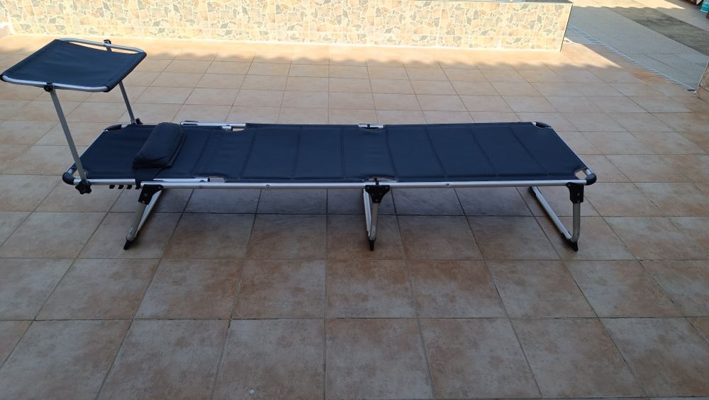 Espreguiçadeira em Alumínio cinzenta