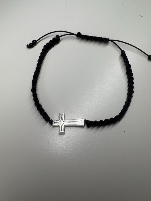 Bransoletka z krzyżem
