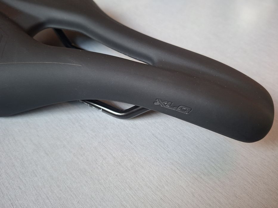 siodło siodełko rowerowe XLC SA-S10 143 mm