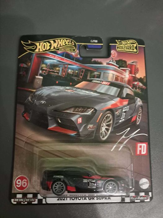 samochodziki hotwheels