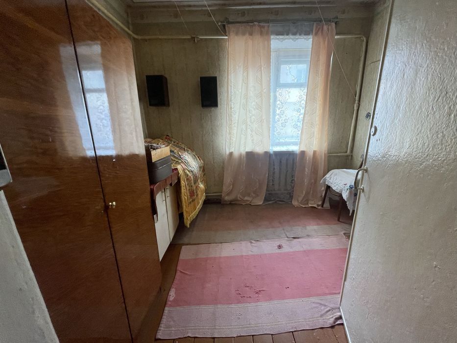 Квартира в центрі міста! Можна під комерцію ! Гарне розташування!!