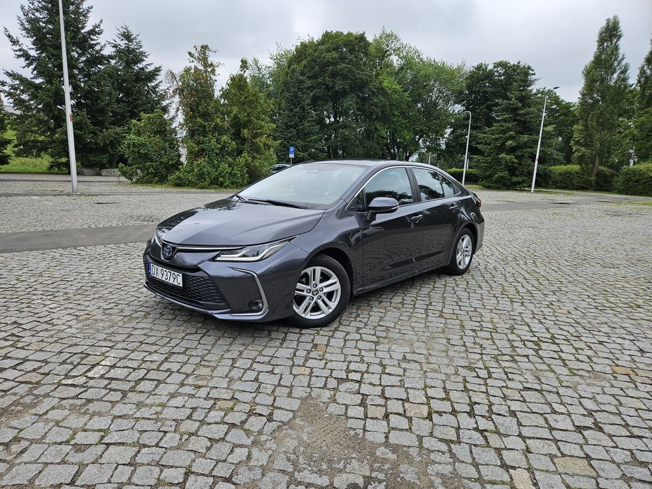 Do wynajęcia Toyota Corolla 1.8 hybrid, 2023 r.