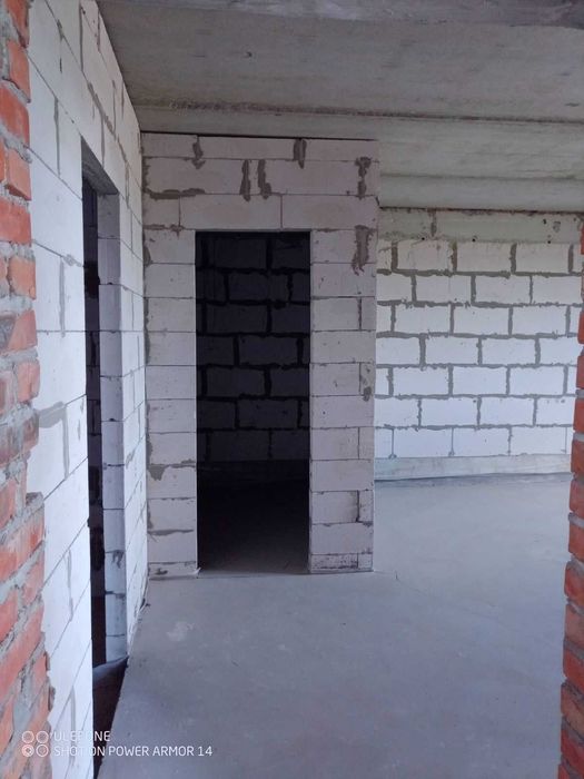 Продам квартиру возле леса Киев метро Лесная Быковня Броварской прп