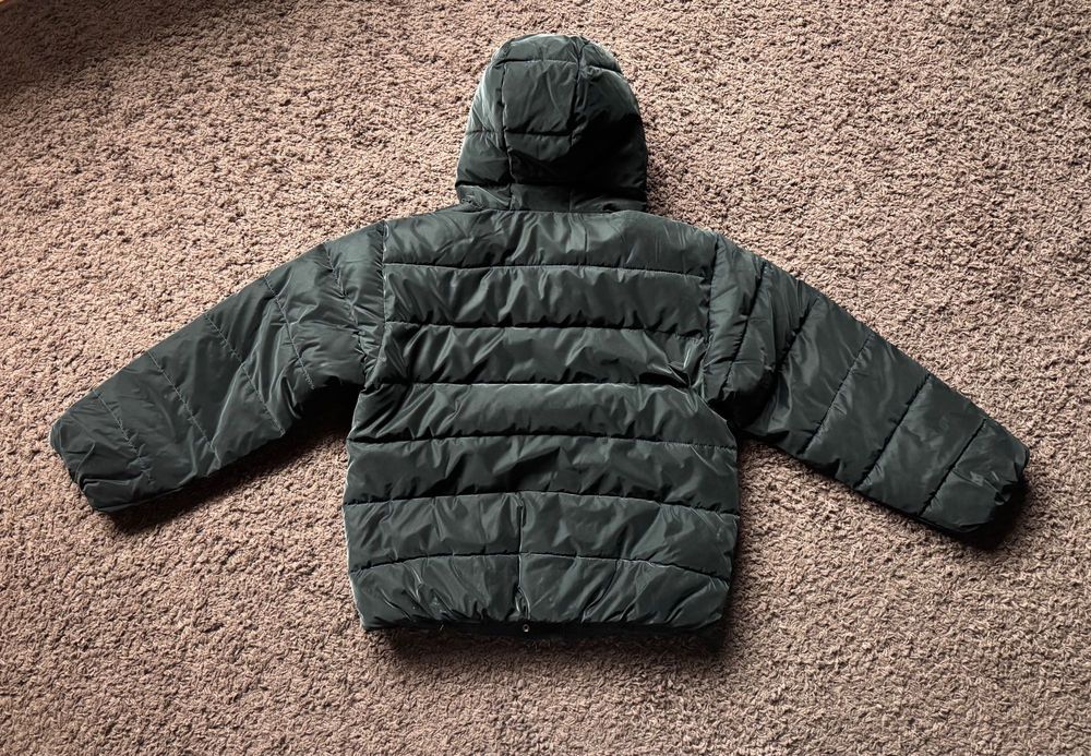 Reserved pikowana kurtka puffer połyskująca 146 bdb+