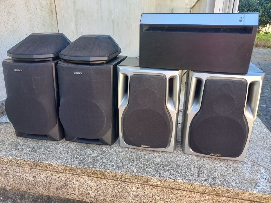 Vendo,Colunas de som.