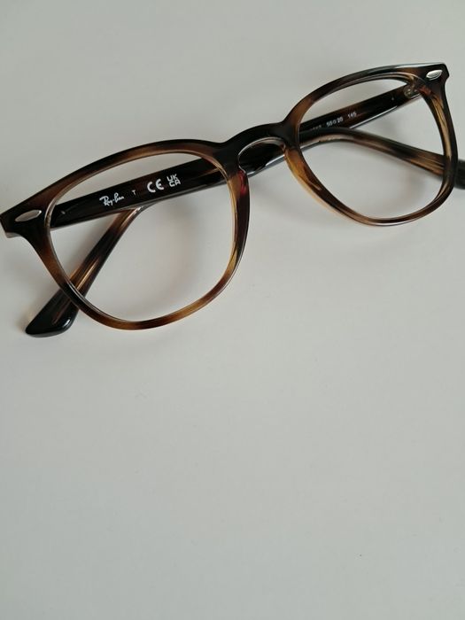 Oprawki korekcyjne damskie marki Ray Ban