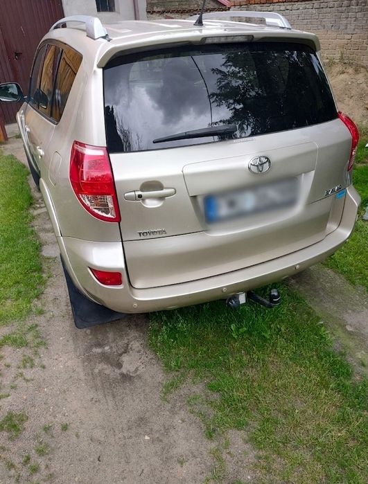 Toyota RAV4 (2007)  2.2 D-CAT