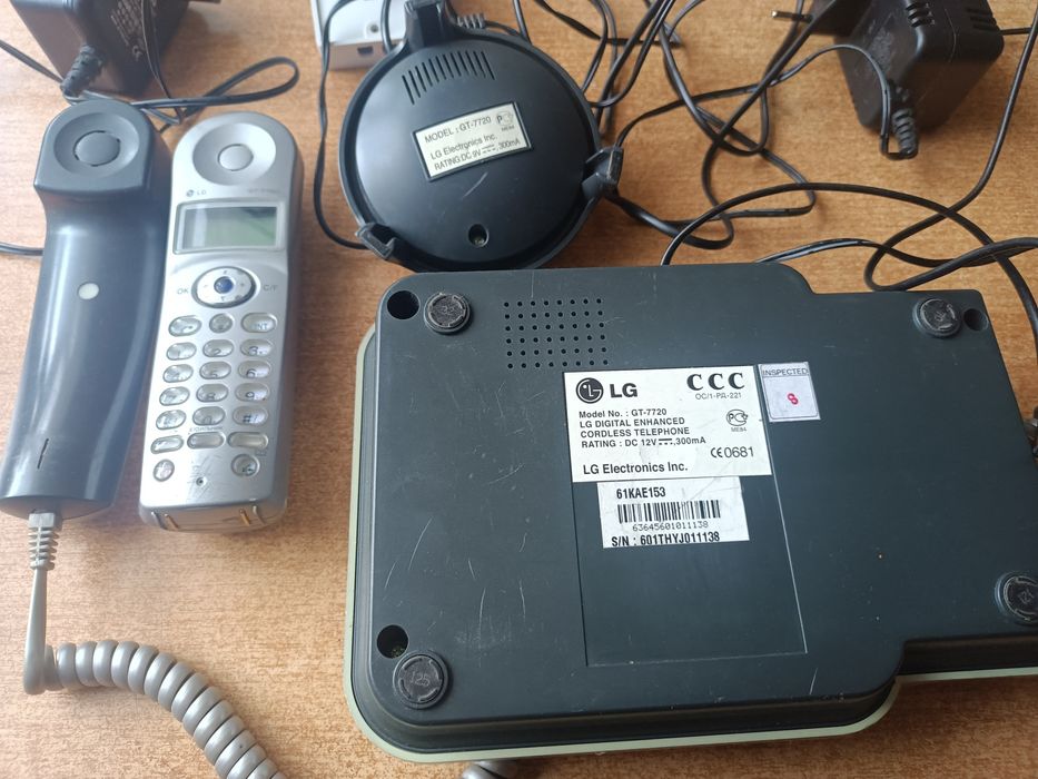 Телефон LG GT-7720  блок питания