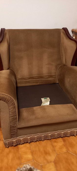 Terno de sofás em tecido