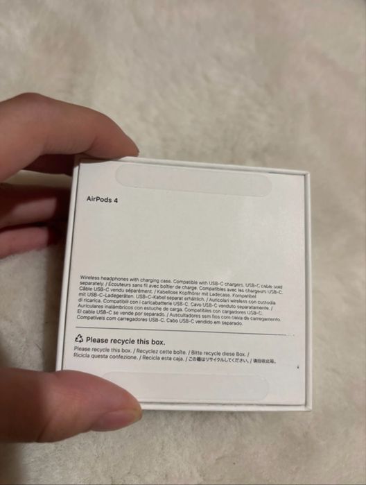 AirPods 4 USB-C Novos e Nunca Usados | Caixa Original | Seguro Incluído