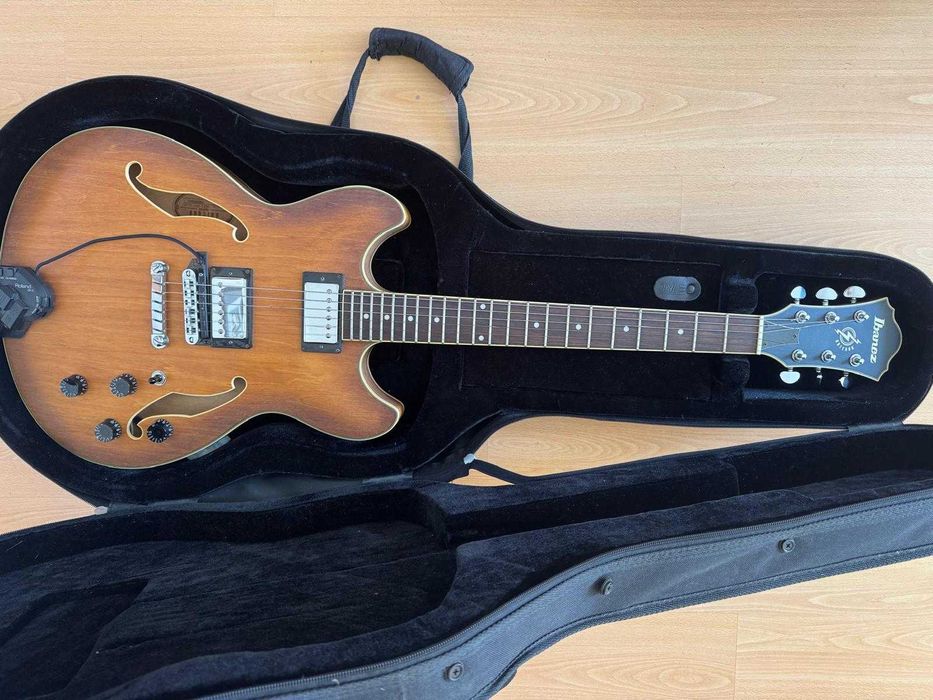 Ibanez ARTCORE AS73 - Case - Roland GK-3 -