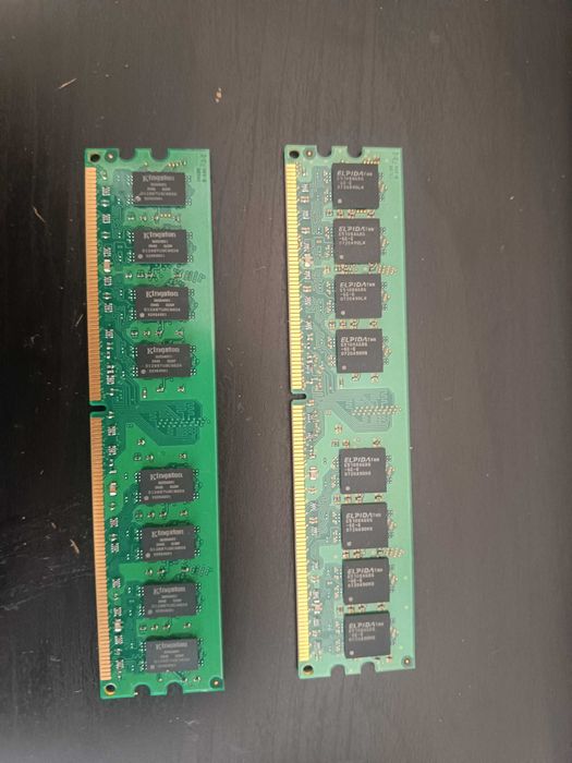 2x Memoria Ram 2GB/1GB DDR2 667Mhz Kingston