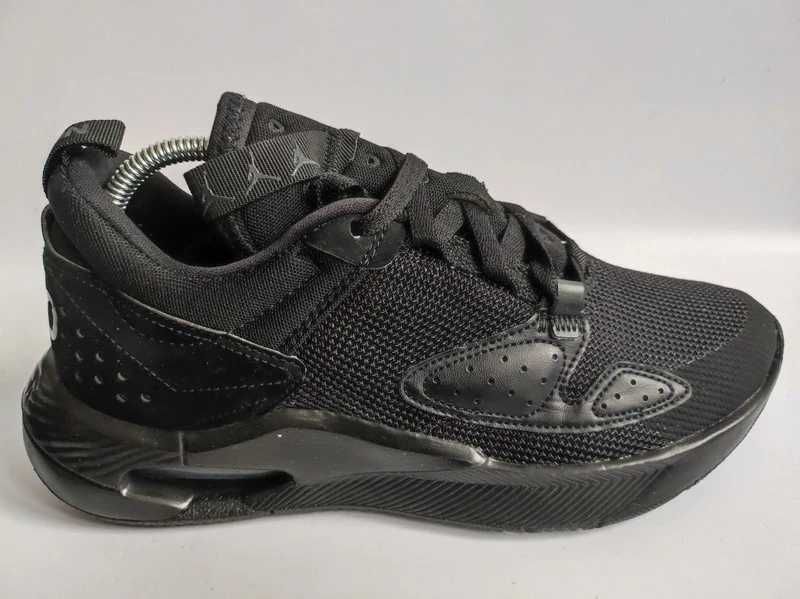 - Nike Air Jordan Cadence - Sneakersy r. 38,5