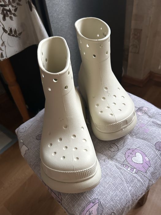Жіночі гумові чоботи низькі Crocs Classic Crush Boot
