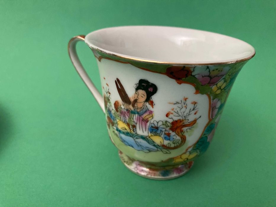 Chávena com pires muito bonita porcelana Chinesa Antiga