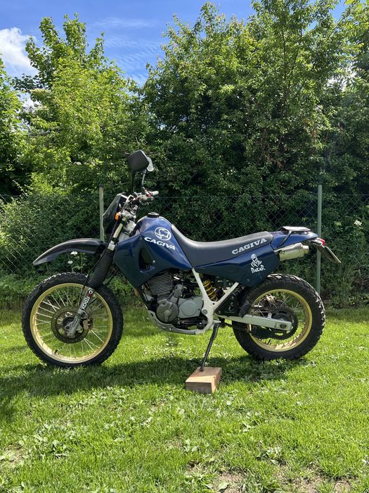 Enduro Cagiva W16
