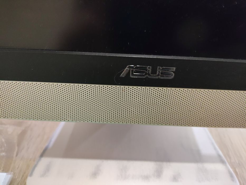 Моноблок Asus Vivo AiO V221IDUK-BA010D: 7 000 грн. - Настільні комп ...