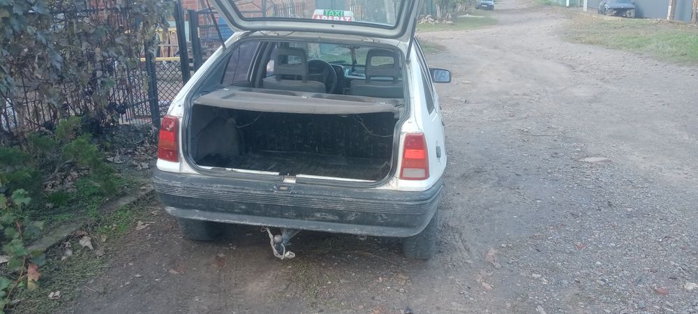 Продам автомобіль Opel Kadet