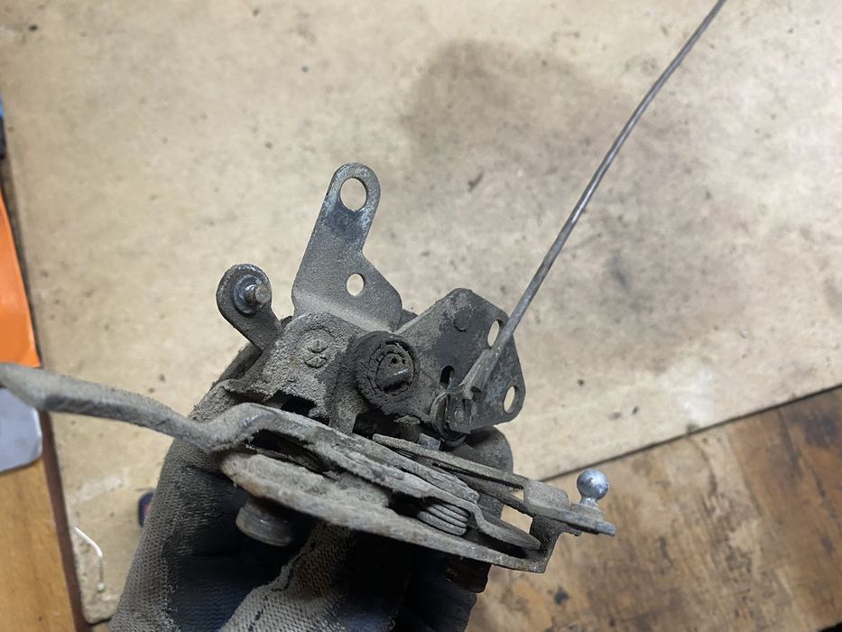 Задний правый внутренний замок механизм с тягами ВАЗ 2109