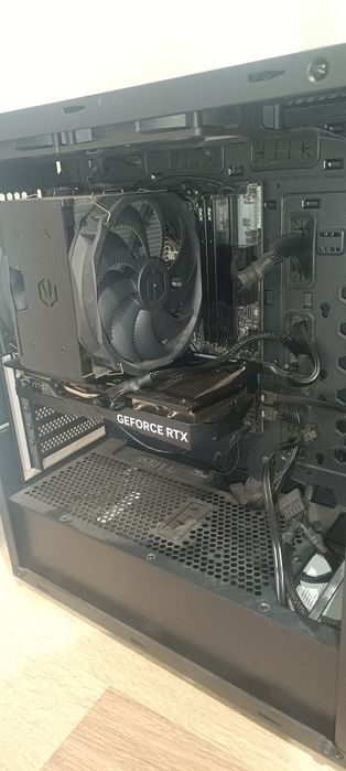 Mocny PC do gier Ryzen