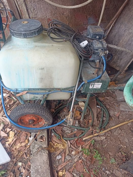 Maquina de pulverizador