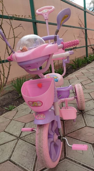 Коляска - велосипед вживана.