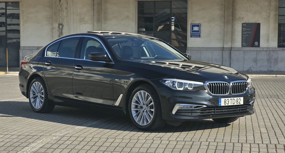 Bmw 530D 265cv versão luxury full extras nacional