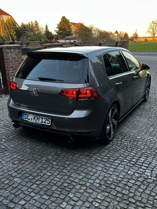 Volkswagen golf 7.