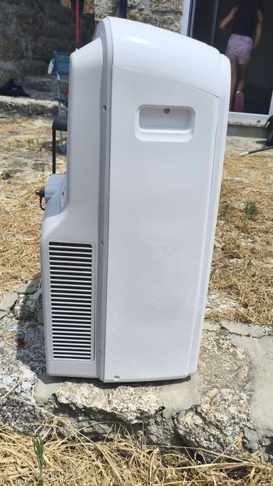 Ar-condicionado portátil Rowenta 10.000 BTU – Como novo