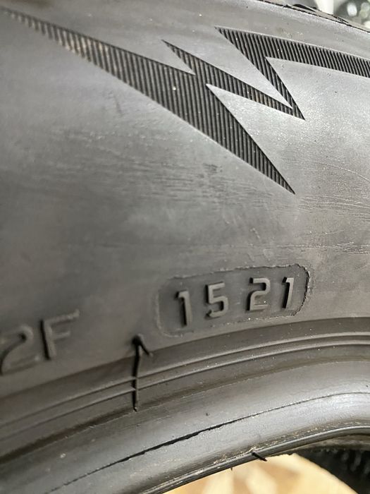215/60/16 99Н Bridgestone BLIZZAK LM005